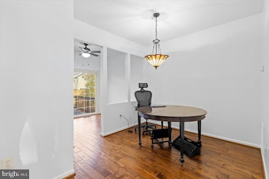 7218 Parsons Ct, Alexandria, VA 22306 - photo 4