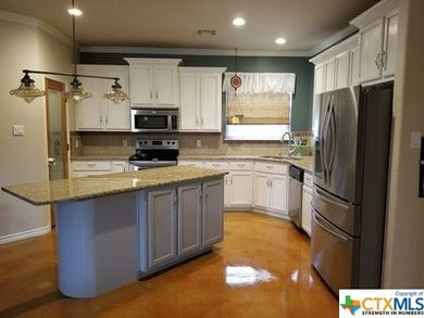 1018 County Road 4810, Copperas Cove, TX 76522 - photo 5