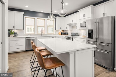 46413 Beartown Dr, Sterling, VA 20164 - photo 3