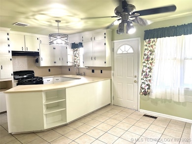 405 S Normal Ave, Claremore, OK 74017 - photo 3