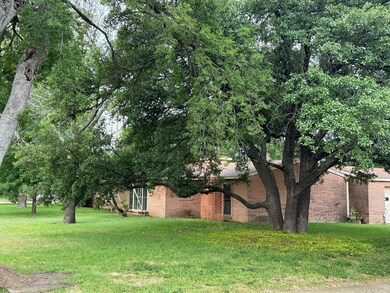 1600 S College Ave, Decatur, TX 76234 - photo 3