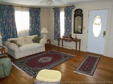 705 Red Oak Dr, Siler City, NC 27344 - photo 7