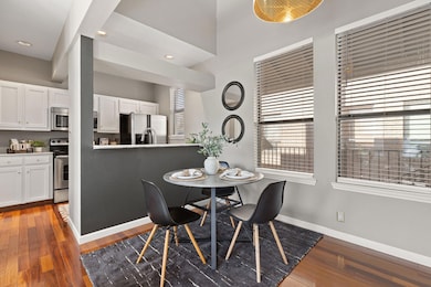 611 E 45th St unit 25, Austin, TX 78751 - photo 4