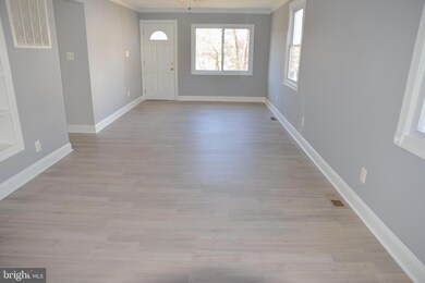 17445 Wilson St, Dumfries, VA 22026 - photo 4