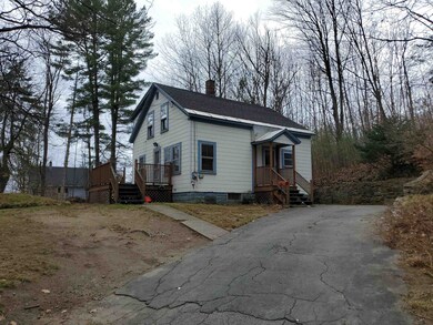264 Elm St, Claremont, NH 03743 - photo 2
