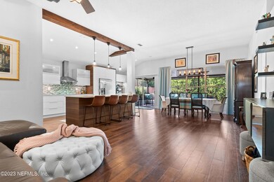 1864 Lake Forest Ln-7