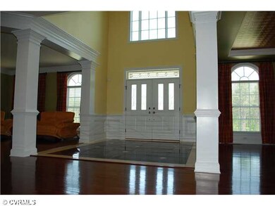 Foyer - Fabulous 2 story foyer accented with beaut