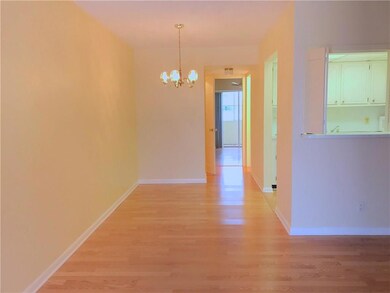 MBR has slider onto enclosed screened lanai with g