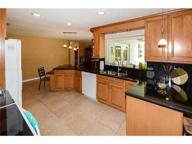 4812 SW 119th Ave, Cooper City, FL 33330 - photo 4