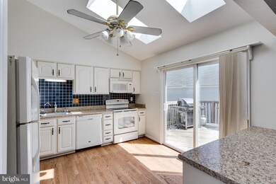 12917 Summer Hill Dr, Silver Spring, MD 20904 - photo 7