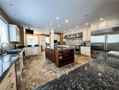 8236 E Twin Oaks Dr, Effingham, IL 62401 - photo 4