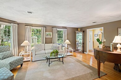 158R Beach St, Foxboro, MA 02035 - photo 2