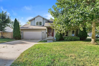 465 Dena Cir, Racine, WI 53402 - photo 3