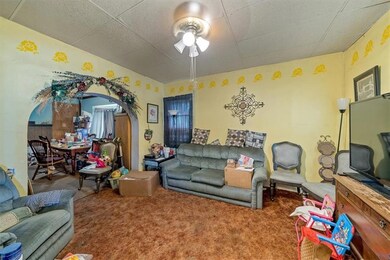 3011 Holmes St, Kansas City, MO 64109 - photo 3