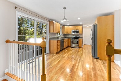 27 Killarney Way, Attleboro, MA 02703 - photo 4