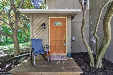 05-4864 meridan Rd.-WindowStill-Rea