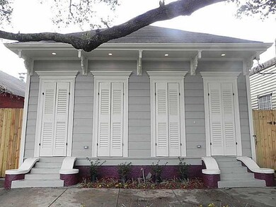 Facade/Exterior Front. Unit 1704 & 1706