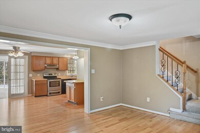 1 Woodbench Ct, Reisterstown, MD 21136 - photo 2