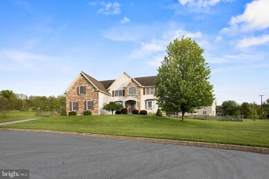 3043 Ridgeview Dr, Orwigsburg, PA 17961 - photo 3