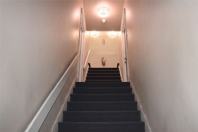 136 Chapin St, Binghamton, NY 13905 - photo 3