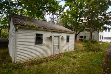 67 Chestnut St, Camden, ME 04843 - photo 5