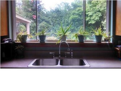 1411 August Dr, Hixson, TN 37343 - photo 6