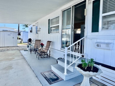 770 32nd Ave S unit 611, Saint Petersburg, FL 33705 - photo 3