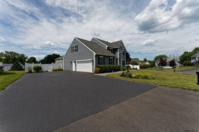 51 Sandy Ln, Selkirk, NY 12158 - photo 4