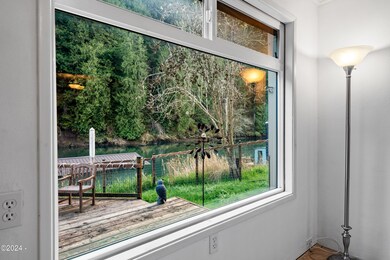 100 E LITTLE ALBANY (52)