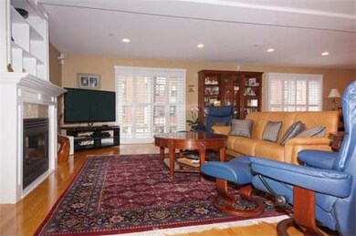 11 Hamlin St unit 5, Boston, MA 02127 - photo 7