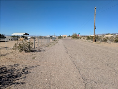 12895 Cerro Colorado Dr, Golden Shores, AZ 86436 - photo 2
