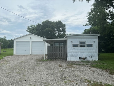 5715 Ocean Trail, Decatur, IL 62521 - photo 2