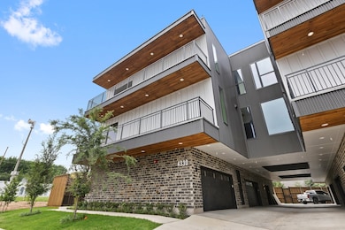 4330 Dickason Ave unit 102, Dallas, TX 75219 - photo 2