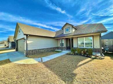 3413 E Plymouth Place, Broken Arrow, OK 74014 - photo 2