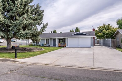 201 S 68th Ave-22