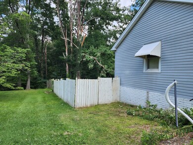 1503 Sycamore Cir, Manchester, TN 37355 - photo 3