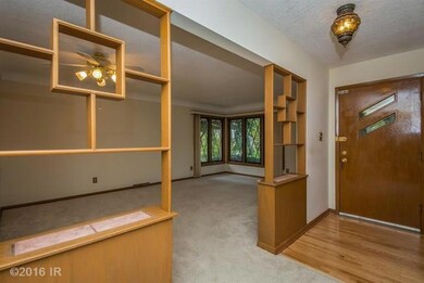 1237 Cummins Pkwy, Des Moines, IA 50311 - photo 3