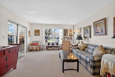 5580 Tamberlane Cir unit 133, Palm Beach Gardens, FL 33418 - photo 6