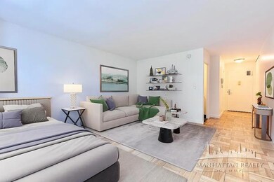333 E 49th St unit 3M, New York, NY 10017 - photo 7