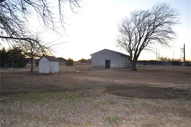 unlisted-address, Shawnee, OK 74804 - photo 5