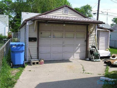 930 Southover Rd, Toledo, OH 43612 - photo 4