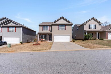 572 Craftsman Ln, Boiling Springs, SC 29316 - photo 4