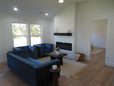 772 Darwin Rd, Gaffney, SC 29340 - photo 3