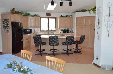 Open Floor Plan - Kitchen/Dining Area