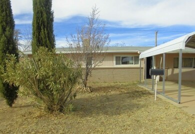 1120 Uranus Dr, Alamogordo, NM 88310 - photo 2
