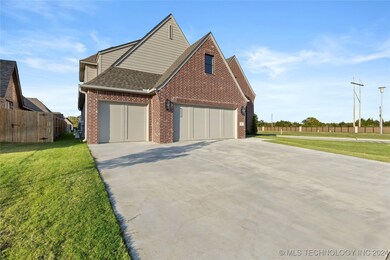 921 E 149th St S, Glenpool, OK 74033 - photo 3