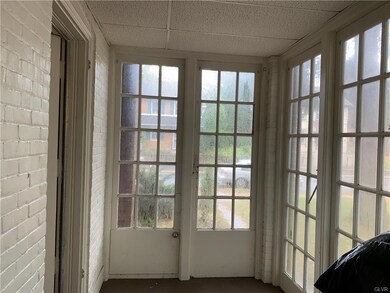 Sun Room Main St.