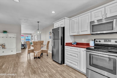 515 Poverty Point Rd unit A, Sneads Ferry, NC 28460 - photo 7