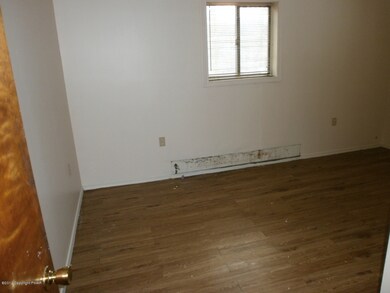 7078 Boulder Ct, Tobyhanna, PA 18466 - photo 6