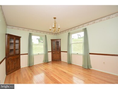 217 Christmas Ave, Bath, PA 18014 - photo 4
